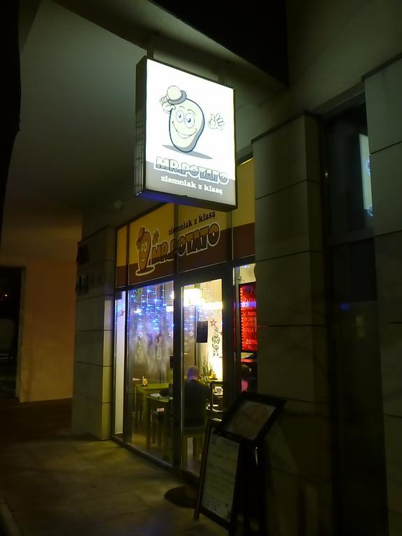 Apartament Na Solnej Z Widokiem เคียลเซ ภายนอก รูปภาพ